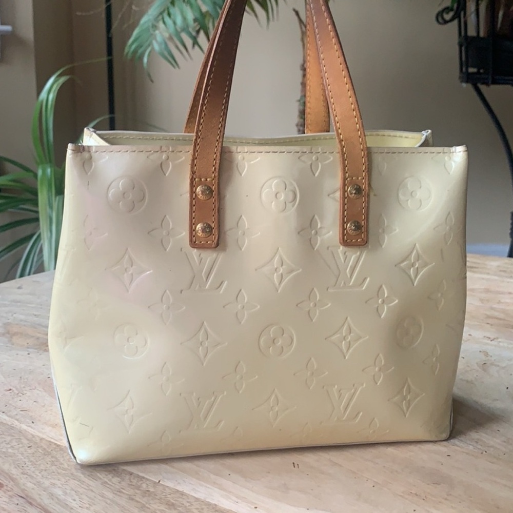 Louis Vuitton Cream Vernis Monogram Tote with Tan Handles